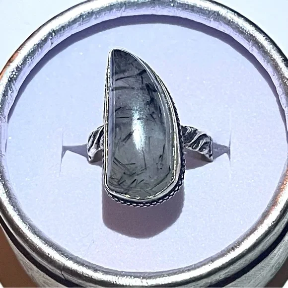 New Artisan Grey Tourmalinated Quartz Stone 925 Sterling Silver Flower Ring - Picture 3 of 17
